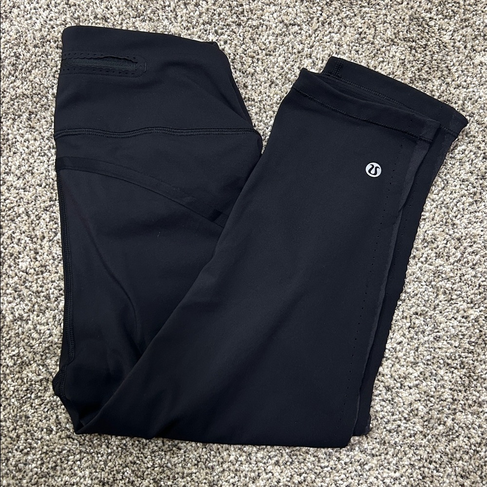 Lululemon Black Mid-Rise Capri Leggings